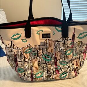Benefit Urban Skyline Tote - Multicolor